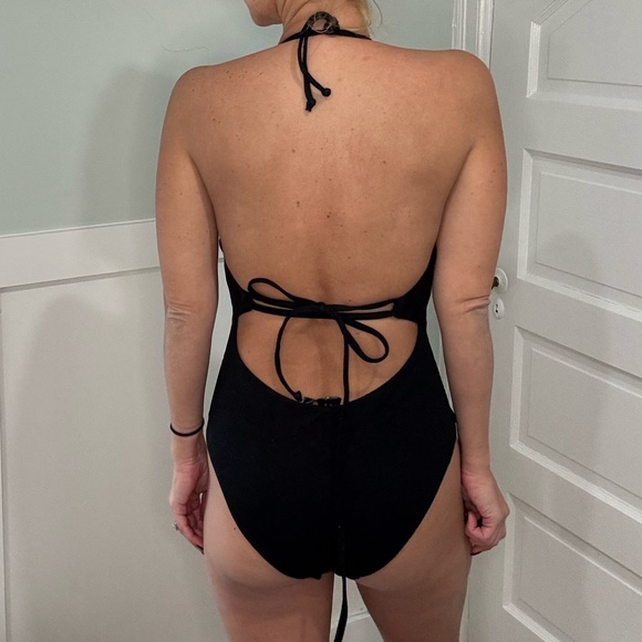 Aqua Black Women's tie back Swimsuit - Picture 2 of 9